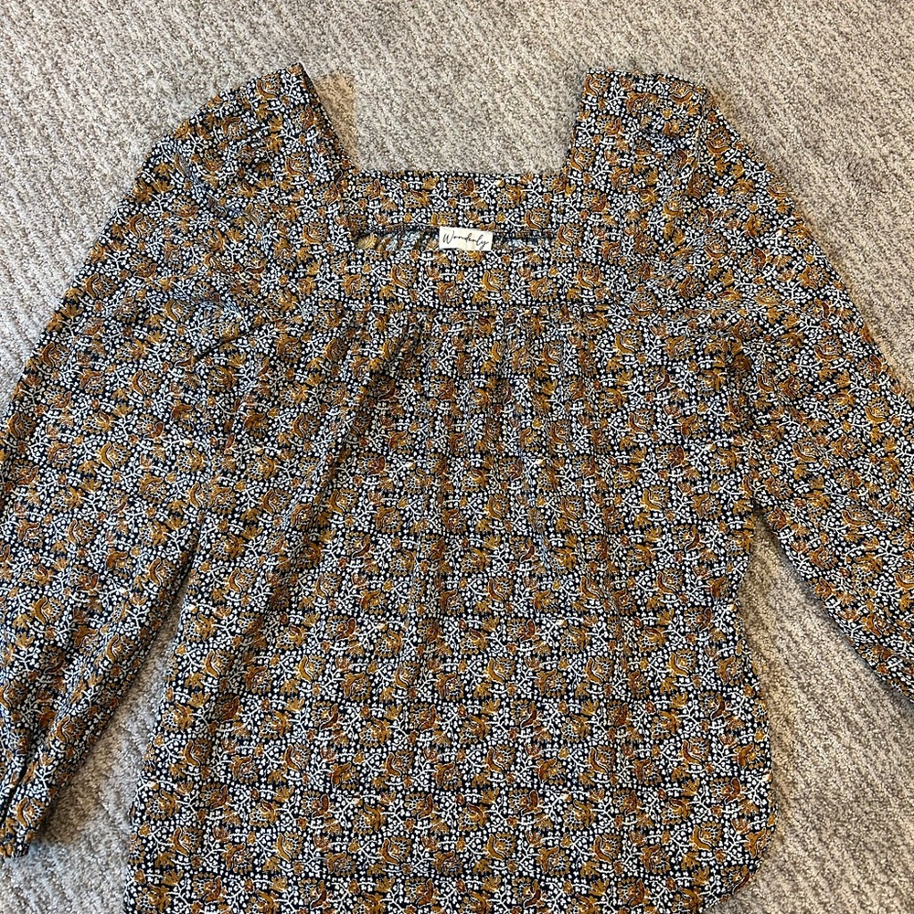 Wonderly square neck blouse